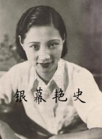 抓住她的双乳大力揉弄